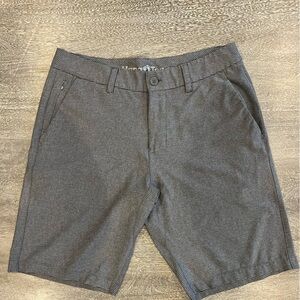 Men’s Hang Ten Gray and White Pin Stripe Flat Front Shorts 32 Waist